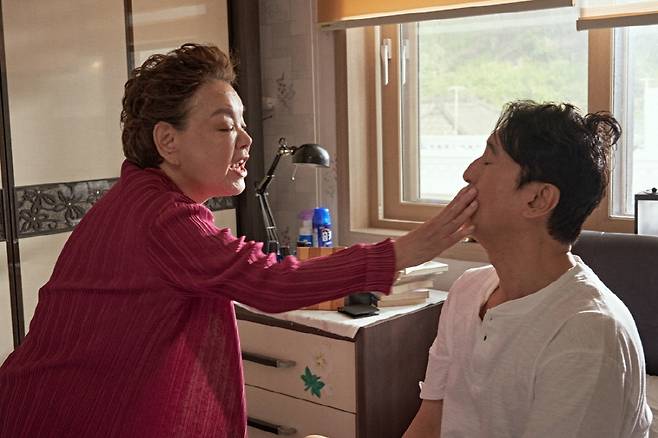 ▲ '귀신경찰' 김수미, 신현준. 제공| ㈜제이앤씨미디어그룹