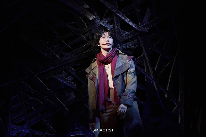 ‘웃는 남자’ NCT 도영 (제공: SM엔터테인먼트)