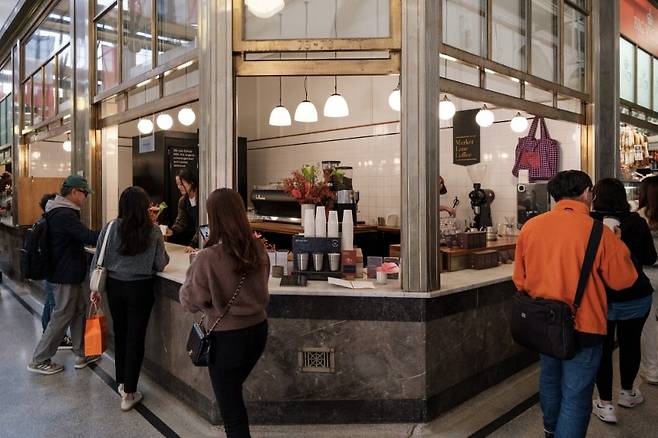 스페셜티커피 브랜딩에 선구적 역할을 한 마켓 레인 커피(Market Lane Coffee). / 사진. ⓒ조원진