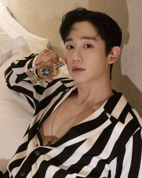 정해인 소셜 계정 캡처