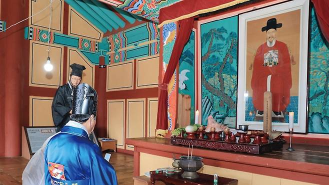 이순신은 선조가 외면했지만, 후대 왕은 그렇지 않았다.[사진|뉴시