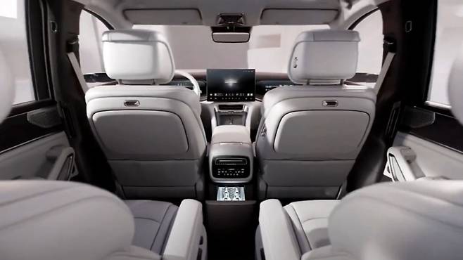 BYD 덴자 N9