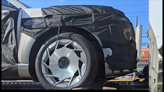 제네시스 'GV90' (출처 : 힐러TV)