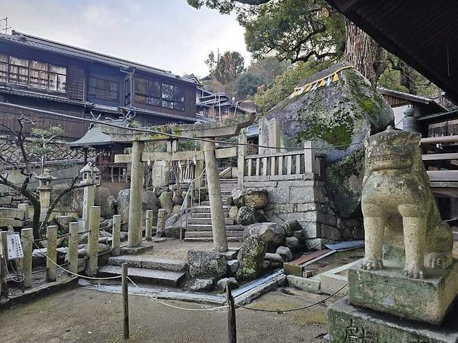 7fed8273b58068f451ee80e647857c73daf58adcc8201ddaf45714d86156b59b