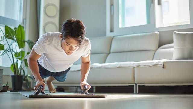 여유증은 외형적 변화로 많은 스트레스를 주는 질환이다|출처: 게티이미지뱅크