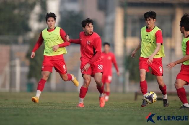 조영욱/한국프로축구연맹
