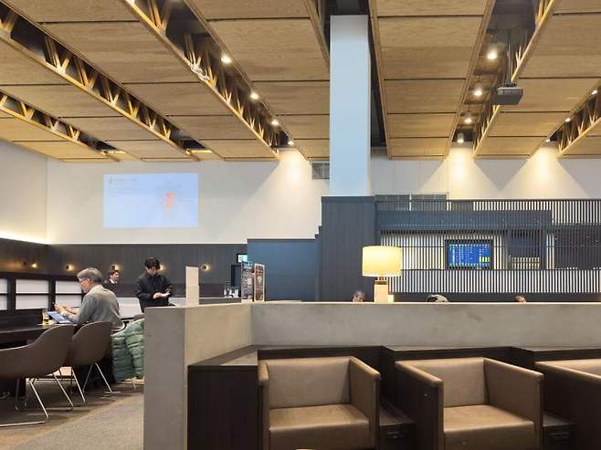 79eb9e2cf5d518986abce895428074649bde