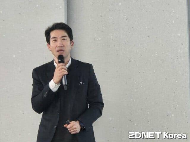 김직동 개인정보위 과장이 발표를 하고 있다.