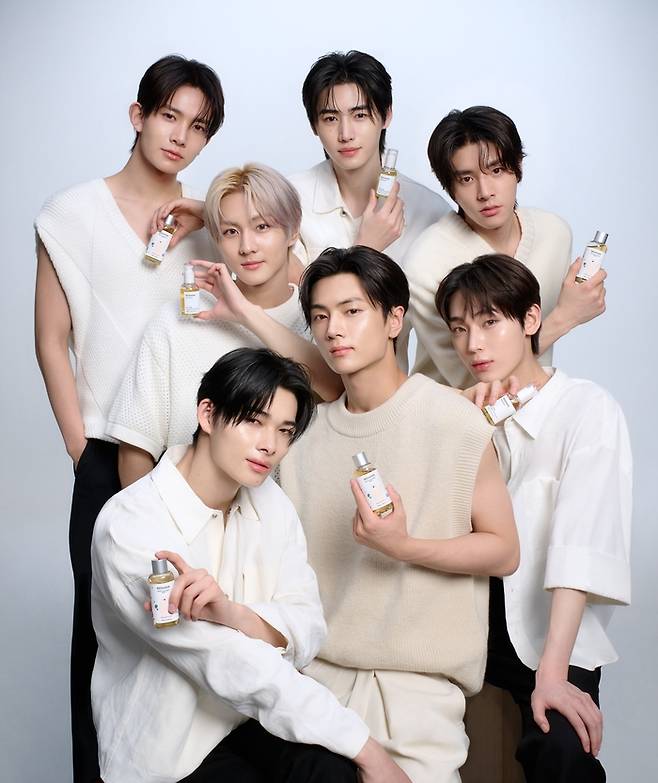 엔하이픈이 스킨케어 브랜드 믹순 글로벌 앰버서더로 발탁됐다. 사진ㅣ엔하이픈