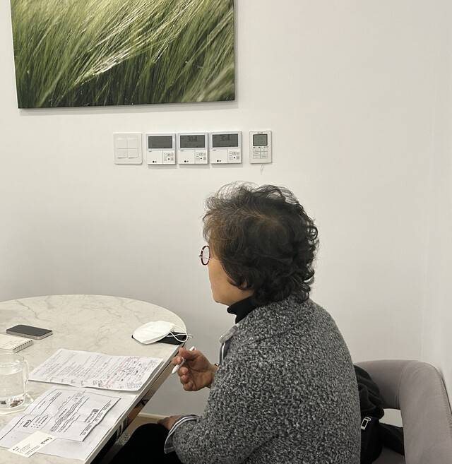 지난 1월14일 박은애씨가 고창타워 내 입주민 전용 카페에서 한겨레와 인터뷰를 하고 있다. 황보연 기자