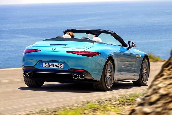 메르세데스 AMG SL 43