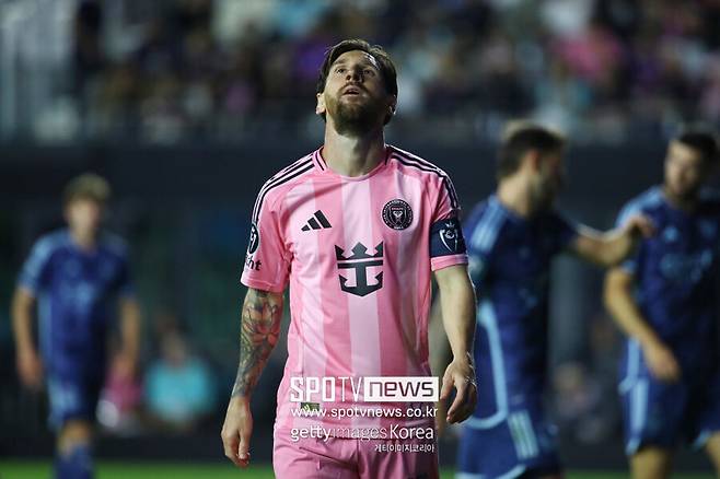 ▲ 메시는 2024시즌 부상으로 MLS 정규리그를 19경기 출전에 그쳤다. 그럼에도 20골 16도움의 괴력을 발휘하며 역대 최고의 선수 평가에 걸맞는 활약을 펼쳤다. 메시를 앞세운 인터 마이애미는 동부 컨퍼런스 정상에 오르며 최강팀으로 변모했다.