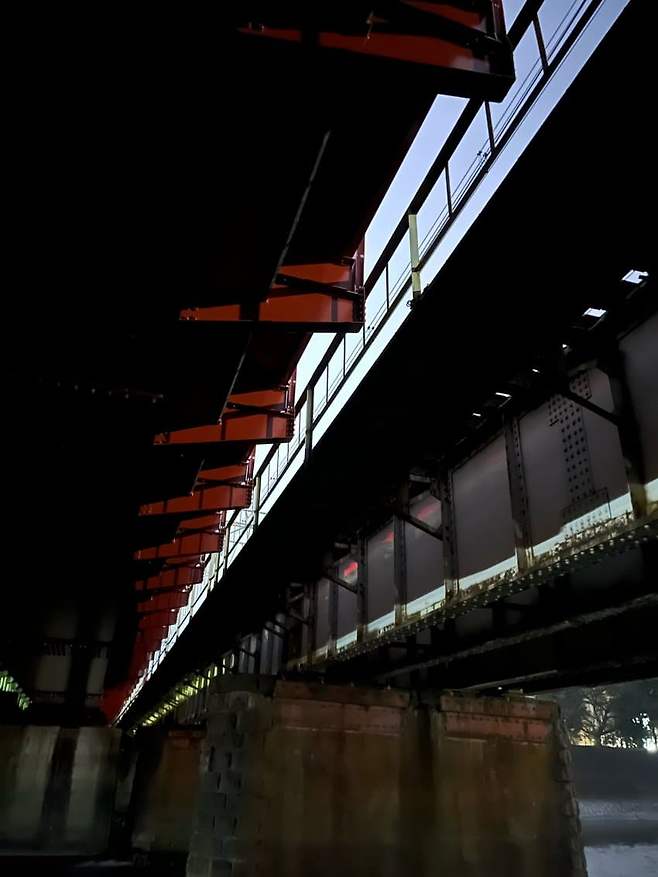 79ef8872b18a1df623ebf4e5439c7068e10cbf210540dd7144faf9eb98548760754e54e1e4d1d17aa098f642250a259f1baa9e1aed