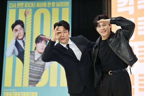 KBS 2TV 수목드라마 '킥킥킥킥'의 주연 지진희, 이규형./사진=KBS