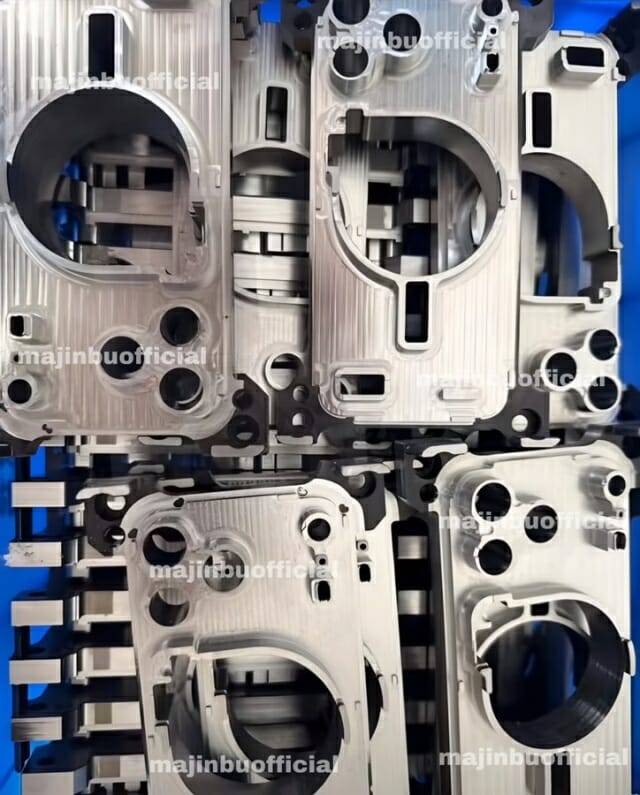 아이폰17 프로 맥스의 가공 부품 사진이 공개됐다. (사진=마진 부 엑스@MajinBuOfficial)