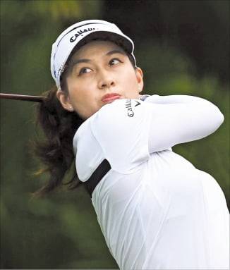 세계랭킹 2위로 태국 내 골프 열풍을 이끌고 있는 지노 티띠꾼. /AFP연합뉴스