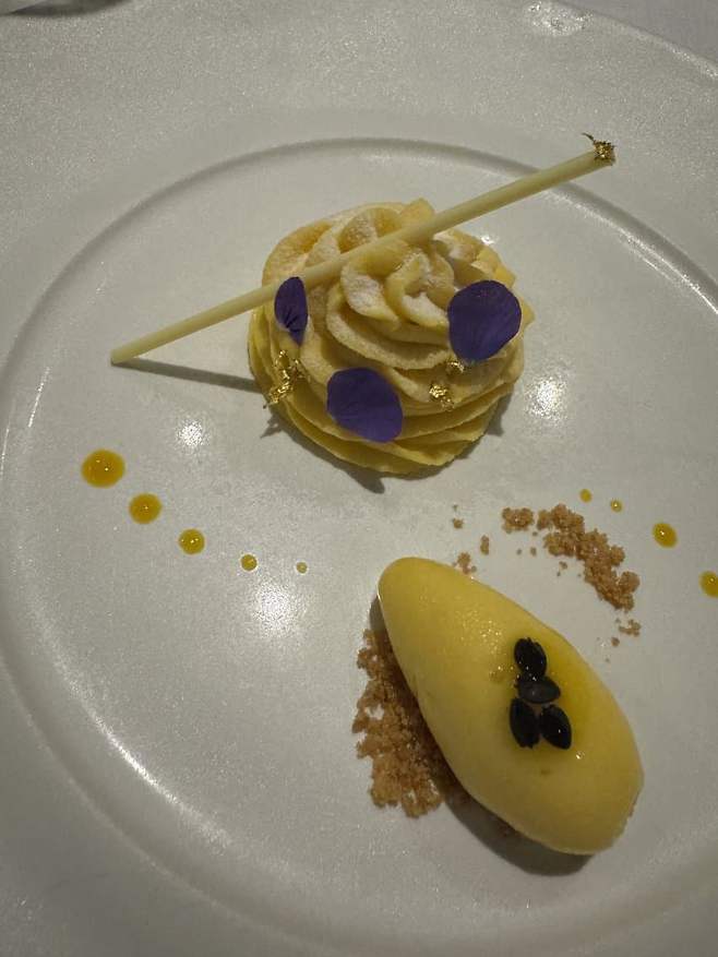 7bed8374b4f06987239d8e91429c706e9ee21f6a287b173209e83090f7d1a9a33a16f2463803152c2cfde297cfcb5bdbebe6a651f3