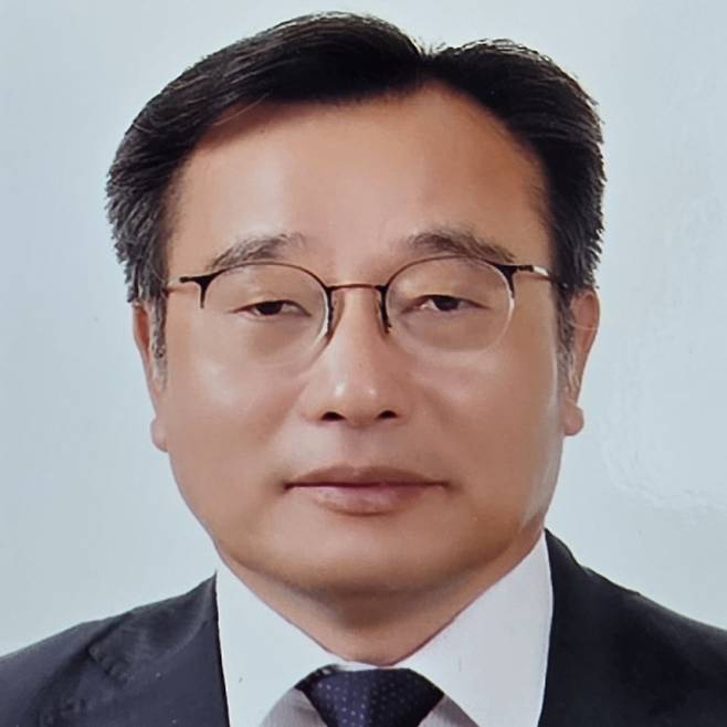 국무총리 상을 받은 (주)프로세이브 김영만 대표이사