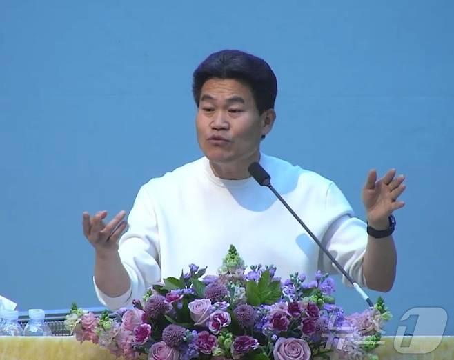 전한길씨가 23일 광주 서구 안디옥교회에서 강연하고 있다.(유튜브 캡쳐. 재배포 및 DB 금지)