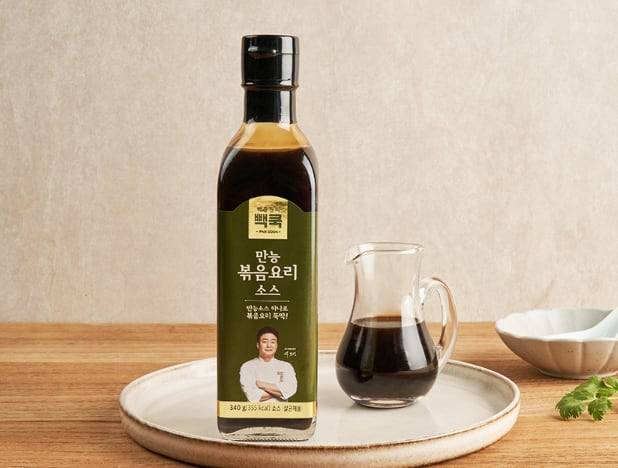 빽쿡 만능 볶음 요리 소스. /더본몰