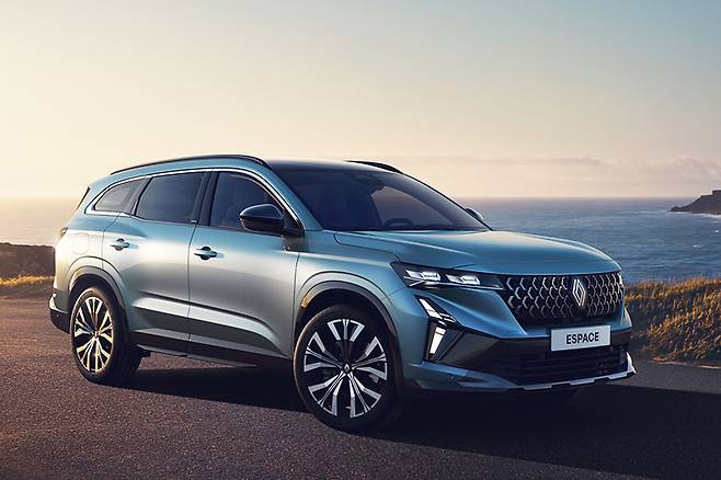 르노 에스파스 E Tech