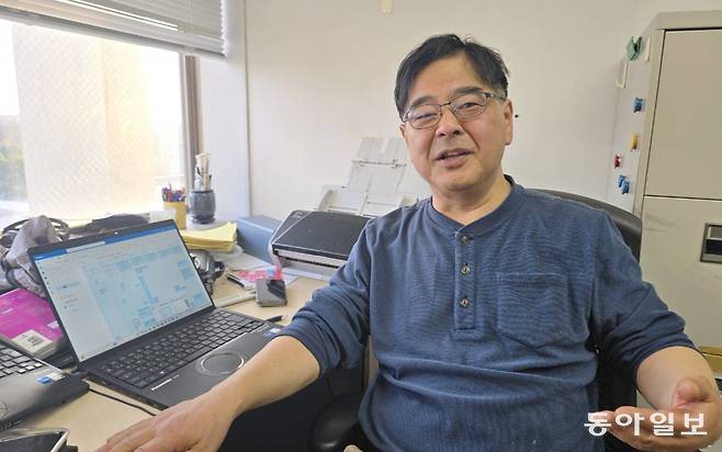 한일 관계를 40년간 연구한 기미야 다다시 도쿄대 교수는 25일 한국의 정치 양극화가 심각해지는 것에 대해 “심각한 국력 낭비”라며 “포용의 정신이 절실한 때”라고 말했다. 도쿄=황인찬 특파원 hic@donga.com