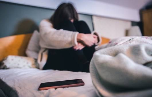 소셜미디어 사용이 일반화되면서 외모 지상주의와 우울감 등이 급증하는 병폐가 지적되고 있다. 통상 10대 소녀들이 이런 이미지 과잉에 따른 고립감, 자해 등에 빠져들 가능성이 가장 높은 것으로 나타난다. /페이스북