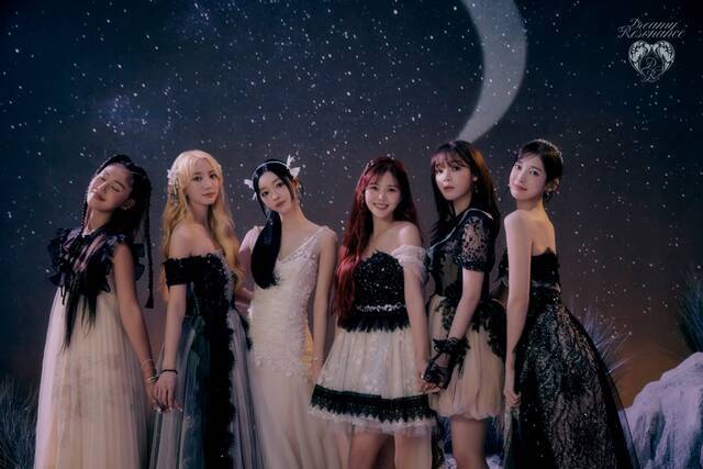 오마이걸이 오는 4월 9일 스페셜 싱글 'Oh My'를 발표한다. 데뷔 10주년을 기념하는 곡이다. /WM엔터테인먼트