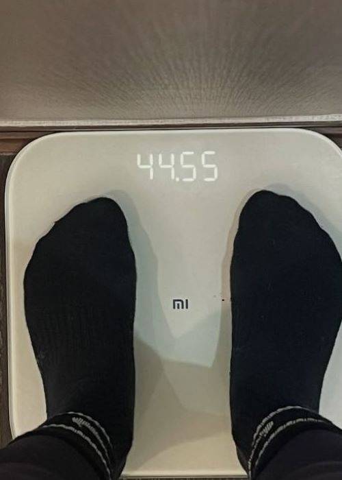 이세영이 몸무게를 인증하는 모습/사진=이세영 인스타그램 캡처