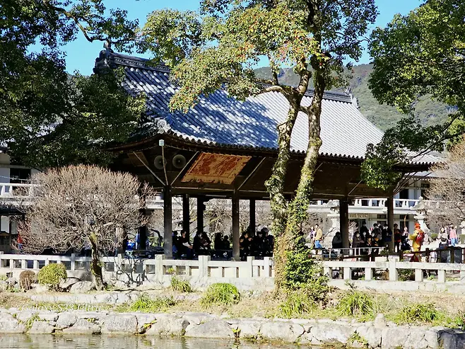 7fed8273b5836af051ee87e04785707391d93f5b723294aea5fc1b46f978c00311