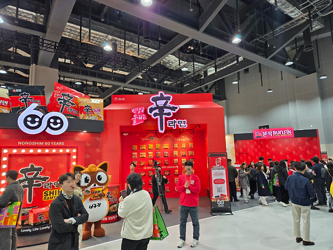 4일 서울 강서구 코엑스 마곡에서 열린 ‘2025 대한민국 라면박람회’ 현장. 정석준 기자