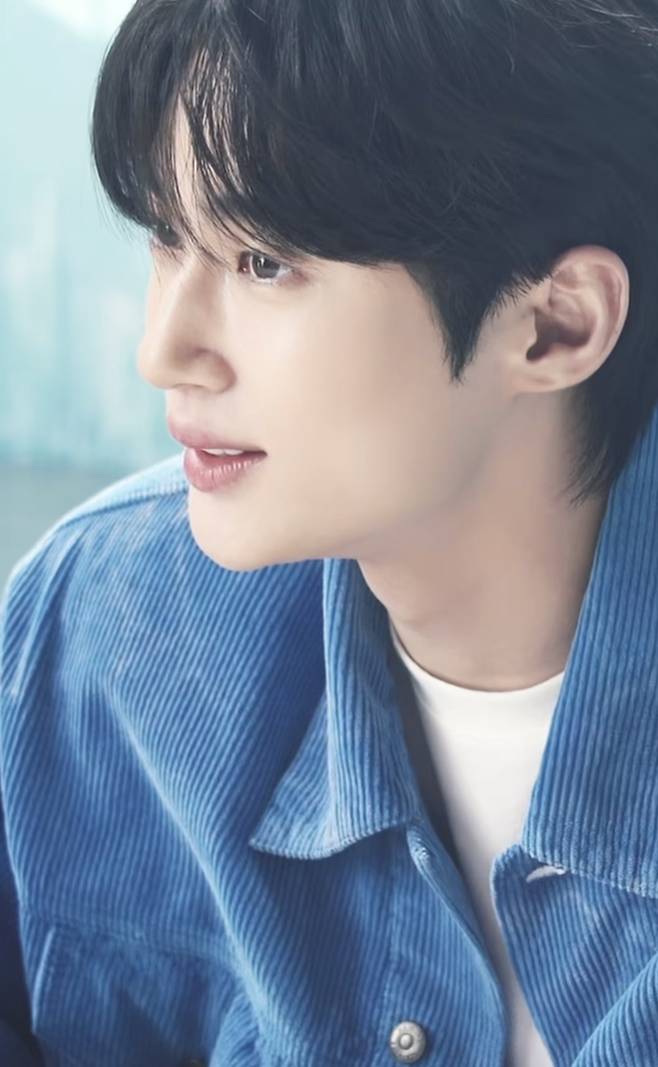 변우석. 사진 | 바로엔터테인먼트 인스타그램.