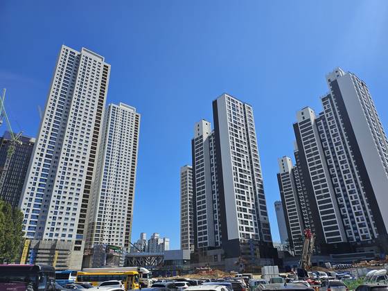 서울 광진구 자양동 '롯데캐슬이스트폴' 공사 현장. 황의영 기자