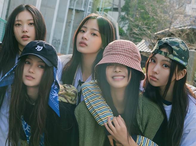 그룹 뉴진스. 공식 인스타그램 캡처.