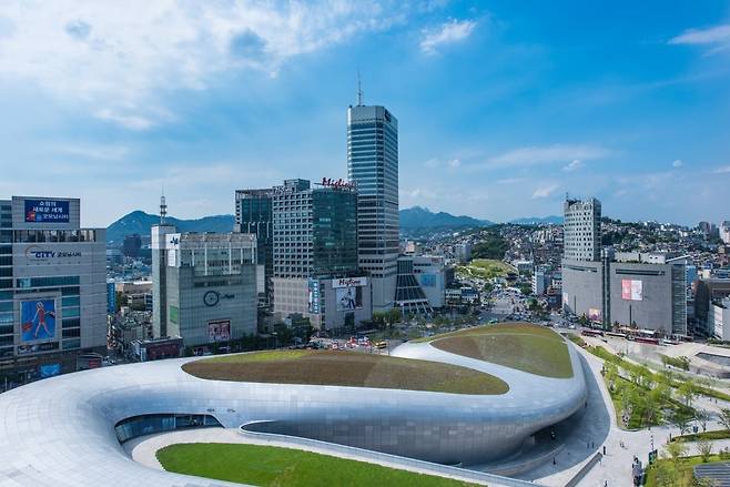 서울 동대문디자인플라자(DDP) 전경./사진=서울디자인재단