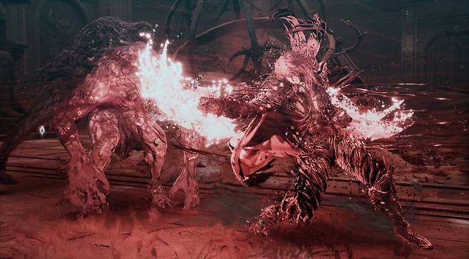 '투귀화' 형태로 변신해 적을 상대하는 모습.