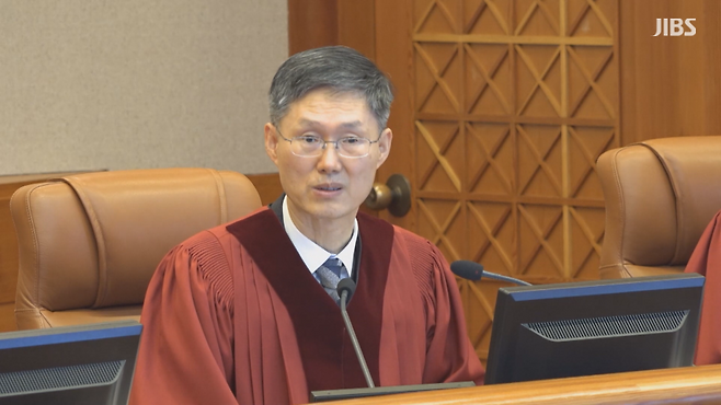 오늘(18일) 퇴임식을 가진 문형배 헌법재판소장 권한대행