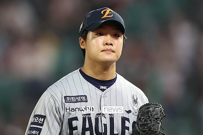 ▲ 정우주는 올 시즌 비교적 안정적인 활약으로 이제는 필승조 편입의 준비를 마쳐가고 있다 ⓒ곽혜미 기자