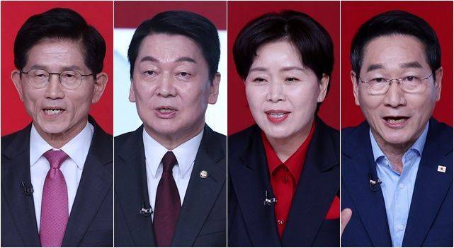 19일 오후 서울 강서구 ASSA아트홀에서 열린 '21대 대선 국민의힘 1차 경선 A조 토론회'에서 발언을 하고 있는 김문수 후보, 안철수 후보, 양향자 후보, 유정복 후보(왼쪽부터) ⓒ뉴시스