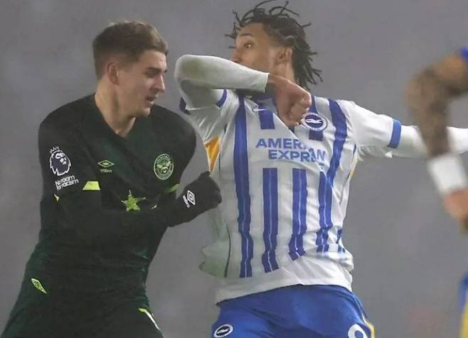 ▲ 과거 팔꿈치 논란을 일으켰던 페드루 ⓒBBC