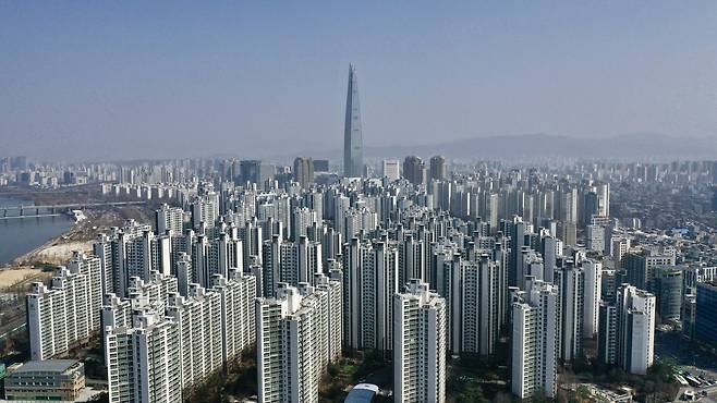 사진은 23일 오전 서울 송파구 아파트 단지. 2025.03.23.뉴시스