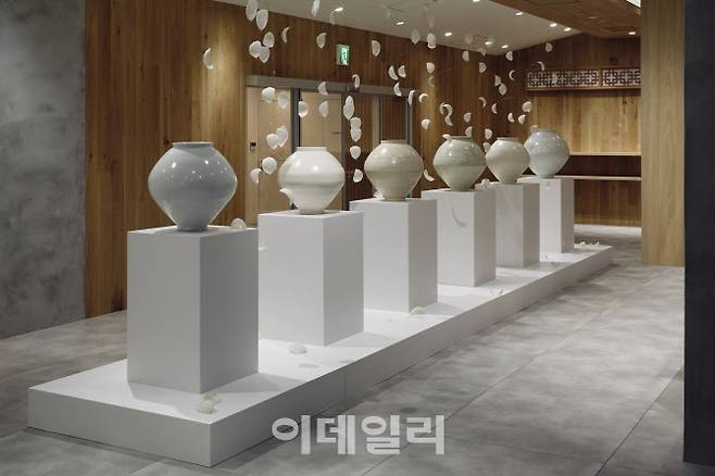 주오사카한국문화원 전통공예 전시. (사진=문체부)