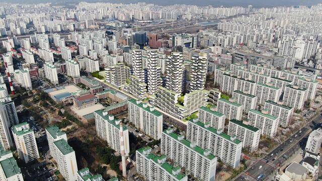 상계주공5단지는 1987년 준공된 840가구 규모의 노후 아파트다. 재건축을 통해 지하 3층~지상 35층 996가구로 탈바꿈할 예정이다. /상계주공5단지 재건축정비사업