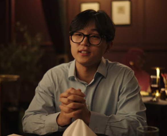 자신이 세운 스타트업 ‘클루엘리’의 광고에 직접 출연한 로이 리. 유튜브 갈무리