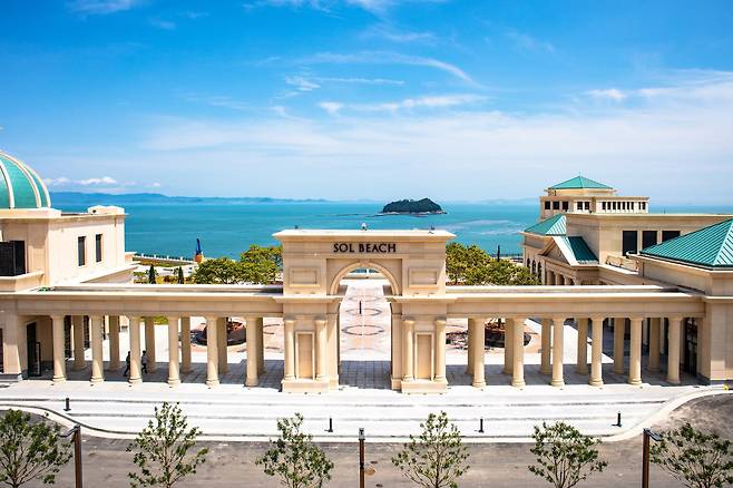 소노인터내셔널의 리조트 쏠비치 진도 전경. /소노인터내셔널 제공