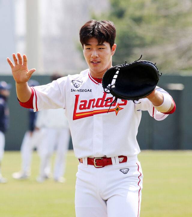 SSG 랜더스 신인 포수 이율예./SSG 랜더스