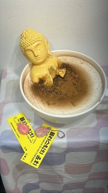 불교박람회에서 판매한 키링. ‘neon’ X(옛 트위터) 계정 캡처