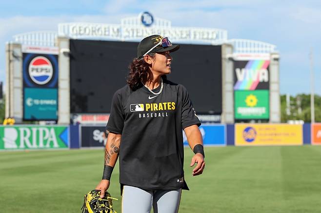 피츠버그 파이리츠 산하 트리플A 인디애나폴리스 인디언스 소속으로 뛰고 있는 배지환이 23일 미국 미네소타주 세인트폴 CHS 필드에서 열린 세인트폴 세인츠와의 원정경기에 1번타자 겸 중견수로 선발 출전해 5타수 3안타 1도루 1득점을 기록했다. AP 연합뉴스