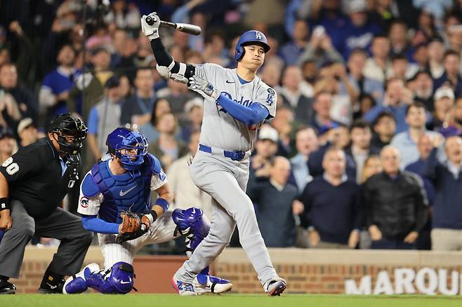 오타니 쇼헤이가 9회초 헛스윙 삼진을 당하고 있다. AFP연합뉴스