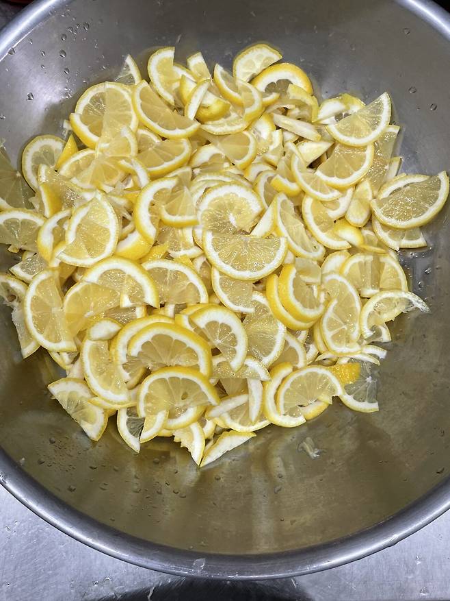 IMG_0892.jpeg 시골 레몬 사과차 만들기